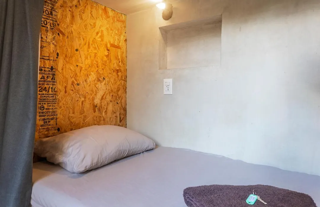 Hostal Dona Lucha-1